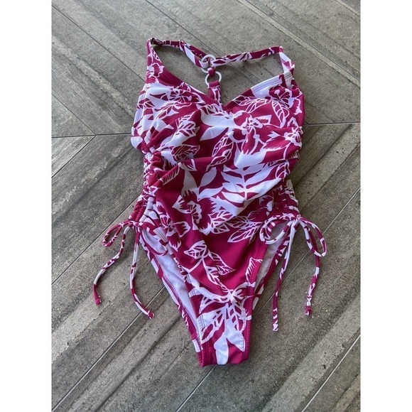 Kona Sol Swimsuit One Piece Pink Raspberry Floral Pattern XS (0-2) New - Picture 1 of 10